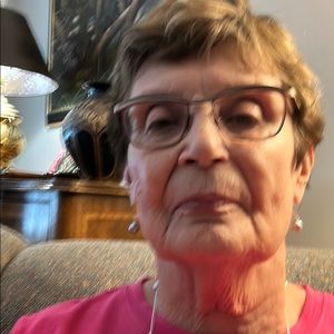 Meet your Posher, Helen